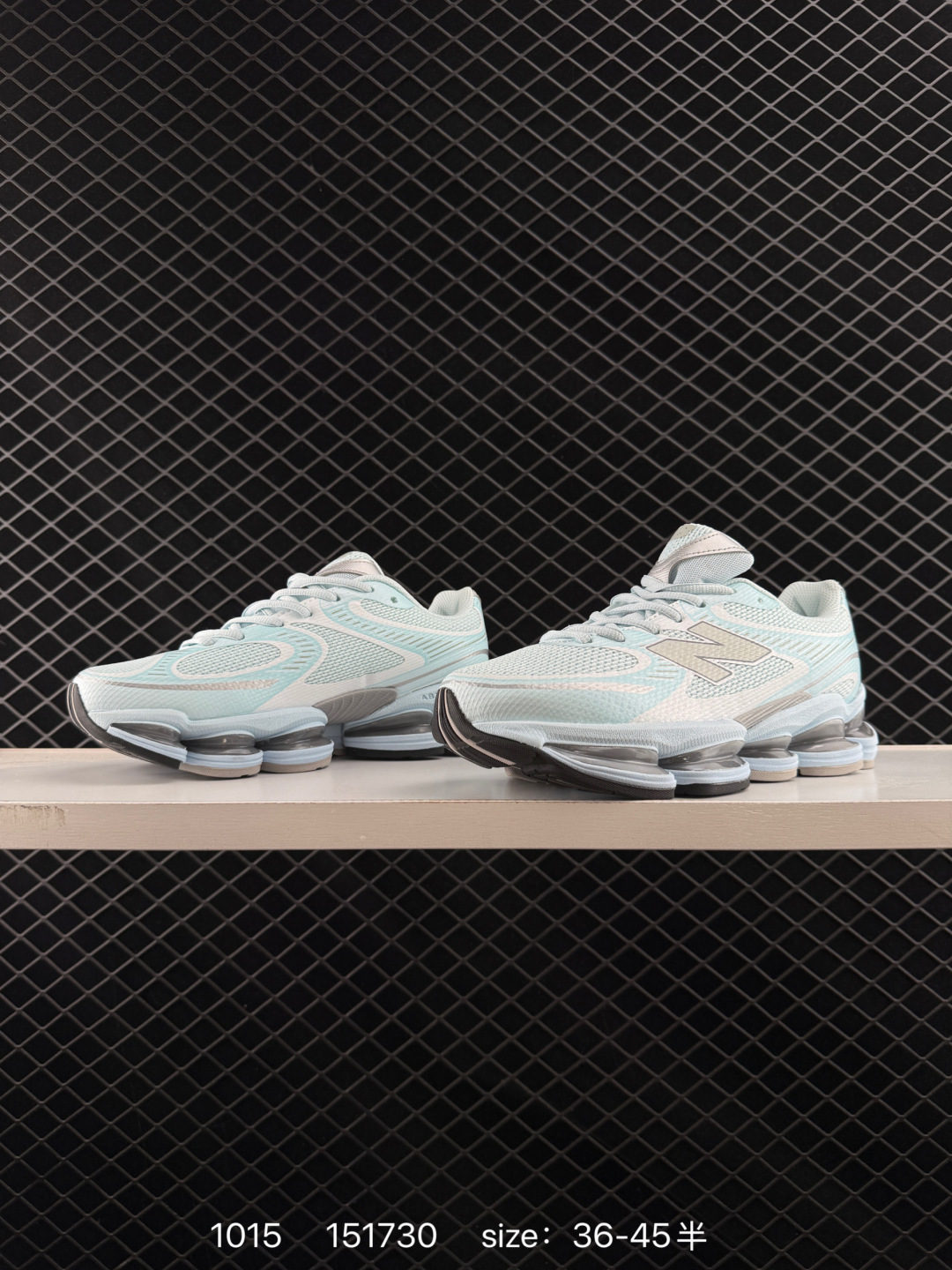 New Balance 2000 NB2000